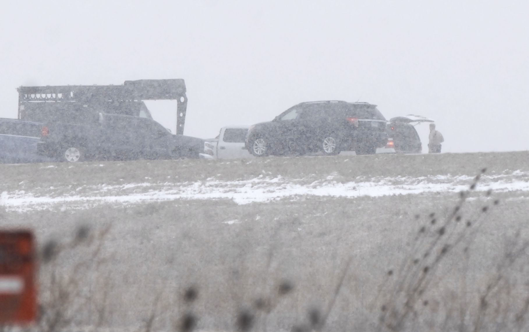 030819-blm-loc-6standoff